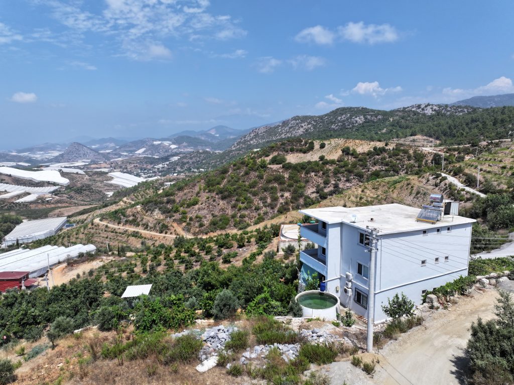 Haus mit Garten zu verkaufen – Alanya, İmamlı Mahallesi