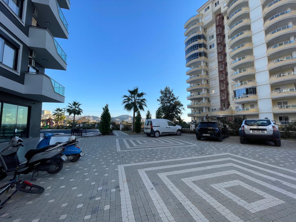 Wohnung zu verkaufen in Alanya Mahmutlar