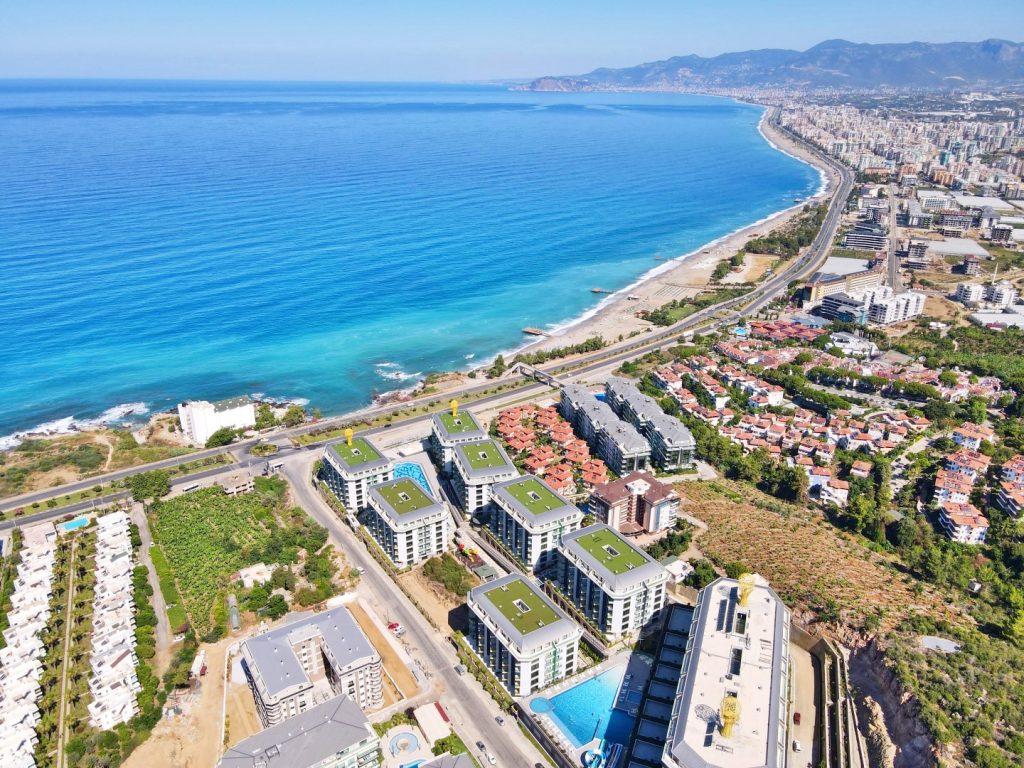 Möblierte 2+1-Wohnung direkt am Meer in Kargıcak, Alanya – Konak Seaside Premium