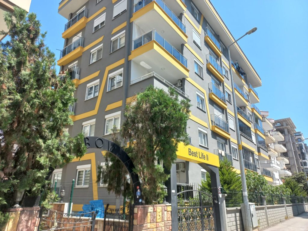 Wohnung in Mahmutlar Alanya kaufen – Möblierte 2+1 Wohnung